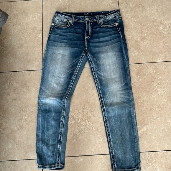 🤩Miss Me Jeans Size 31 Excellent gently used condition! - Picture 1 of 5